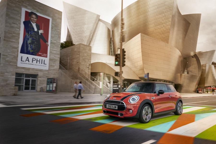  Mini Cooper S (F56) 2018 года  (WW) (фото 69 из 196)